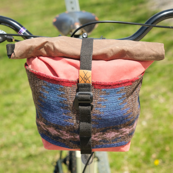 Bulldog Front Sack V2 (Dusty Rose/Blue Wool)
