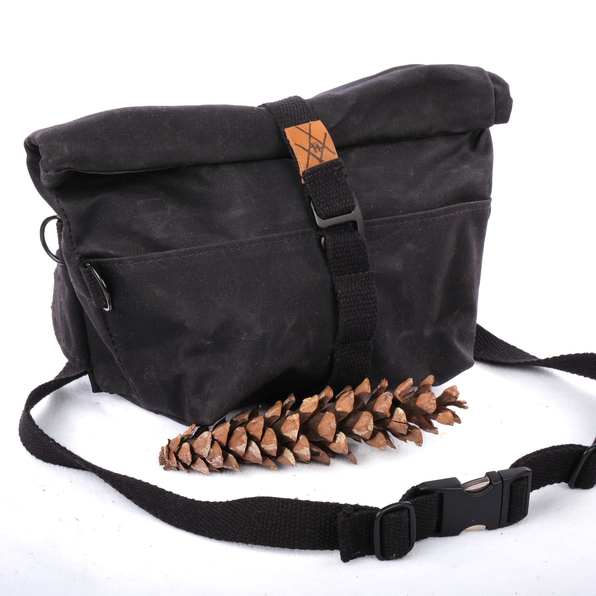 Fanny Allen Pack (All Black)