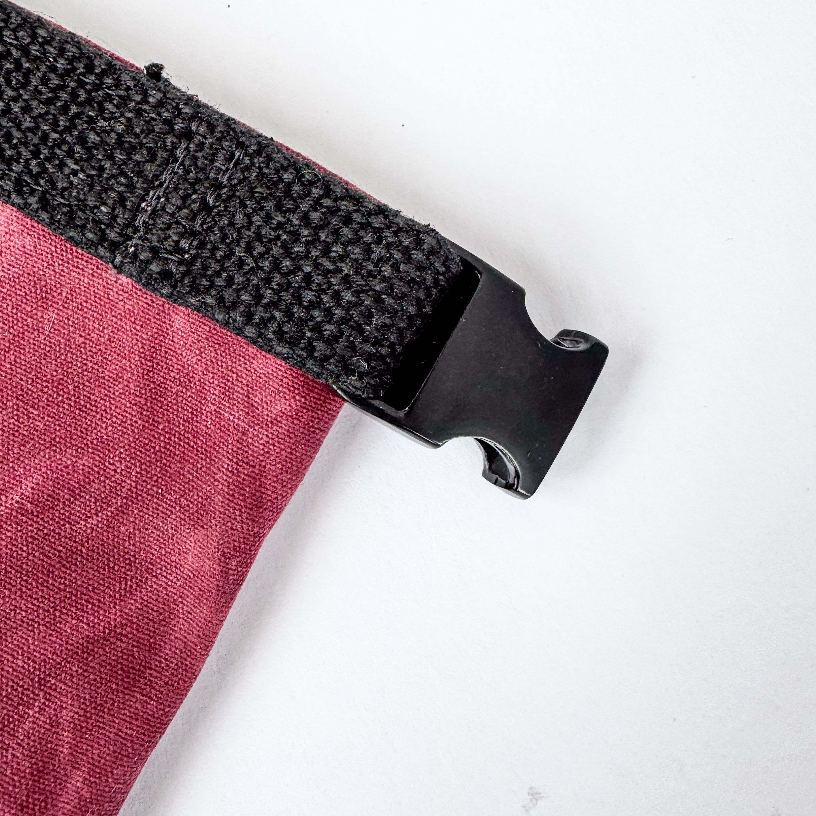 Cache Sack V3 (Burgundy)