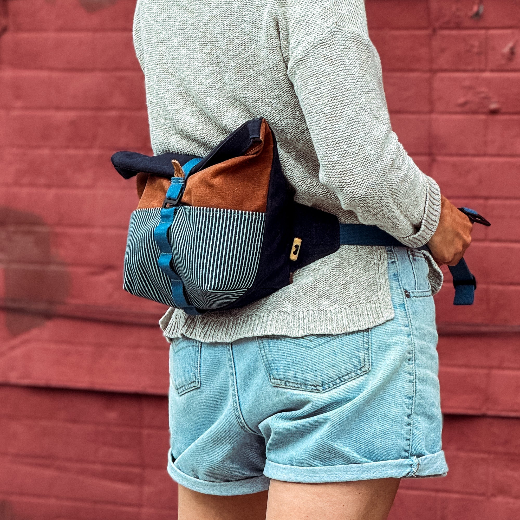 Fanny Allen Pack (Navy/Denim/Redwood)- Now Mounts to Bike!