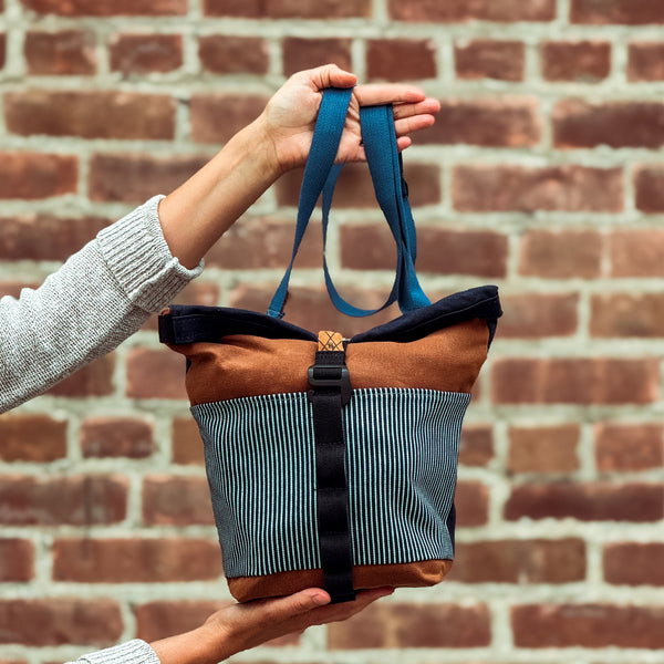 Bulldog Front Sack (Navy/Striped Denim/Redwood)