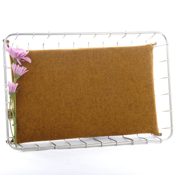 Pat Mat (Mustard Wool/Burgundy)