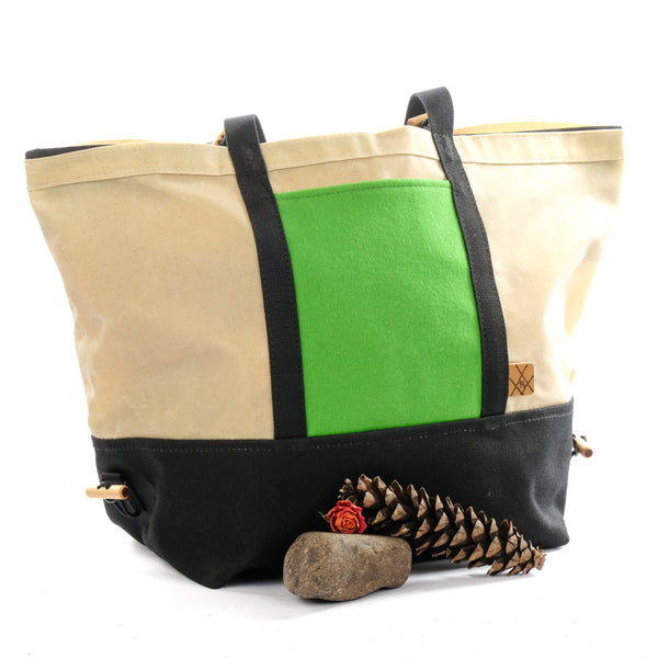 Switchel Sack (Natural/Bright Green Wool/Black Bottom)
