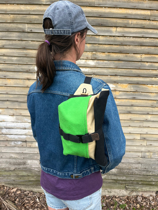 Fanny Allen Pack (Natural/Bright Green/Black)- Now Mounts to Bike!