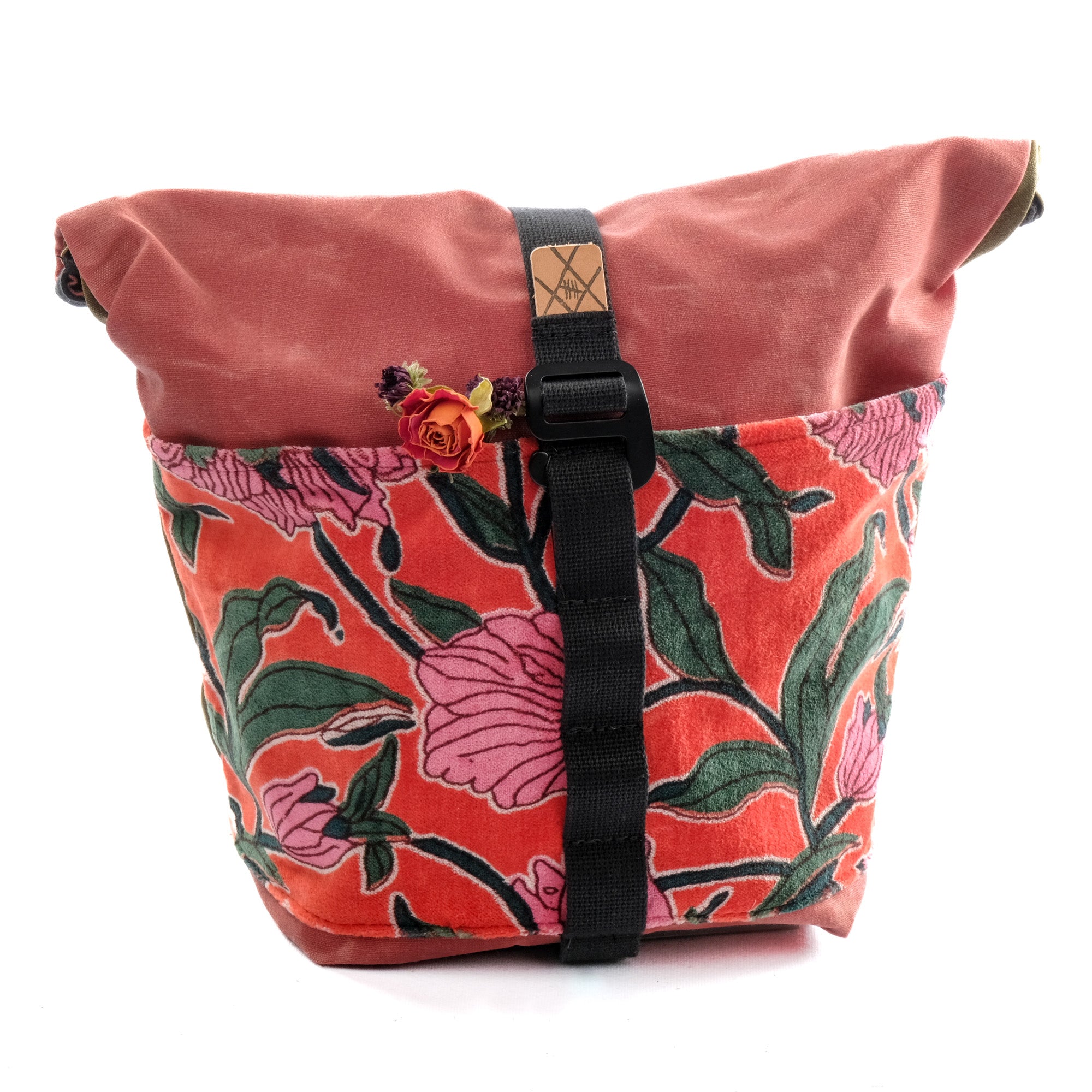 Bulldog Front Sack (Rose/Tulip/Olive)