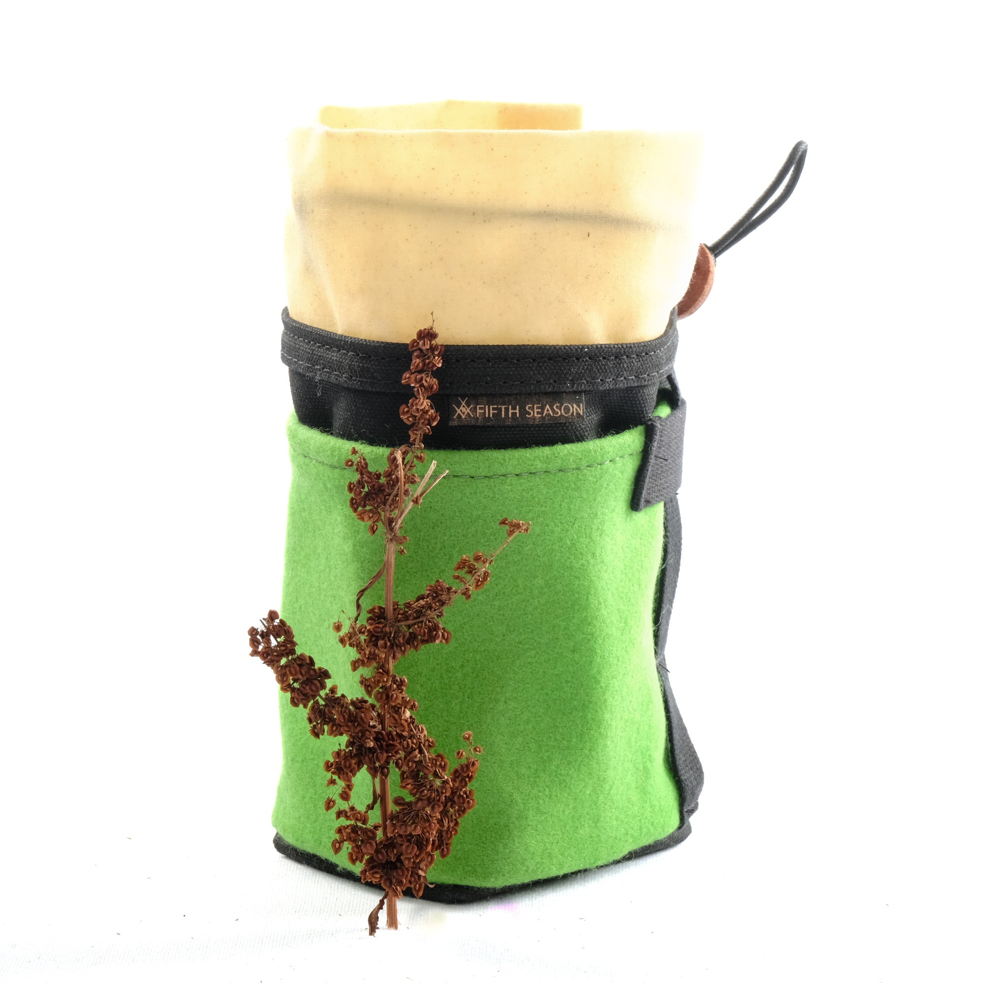 Solstice Sack (Natural/Bright Green/Black)