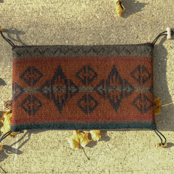 Pat Mat (Brown Wool/Brown)