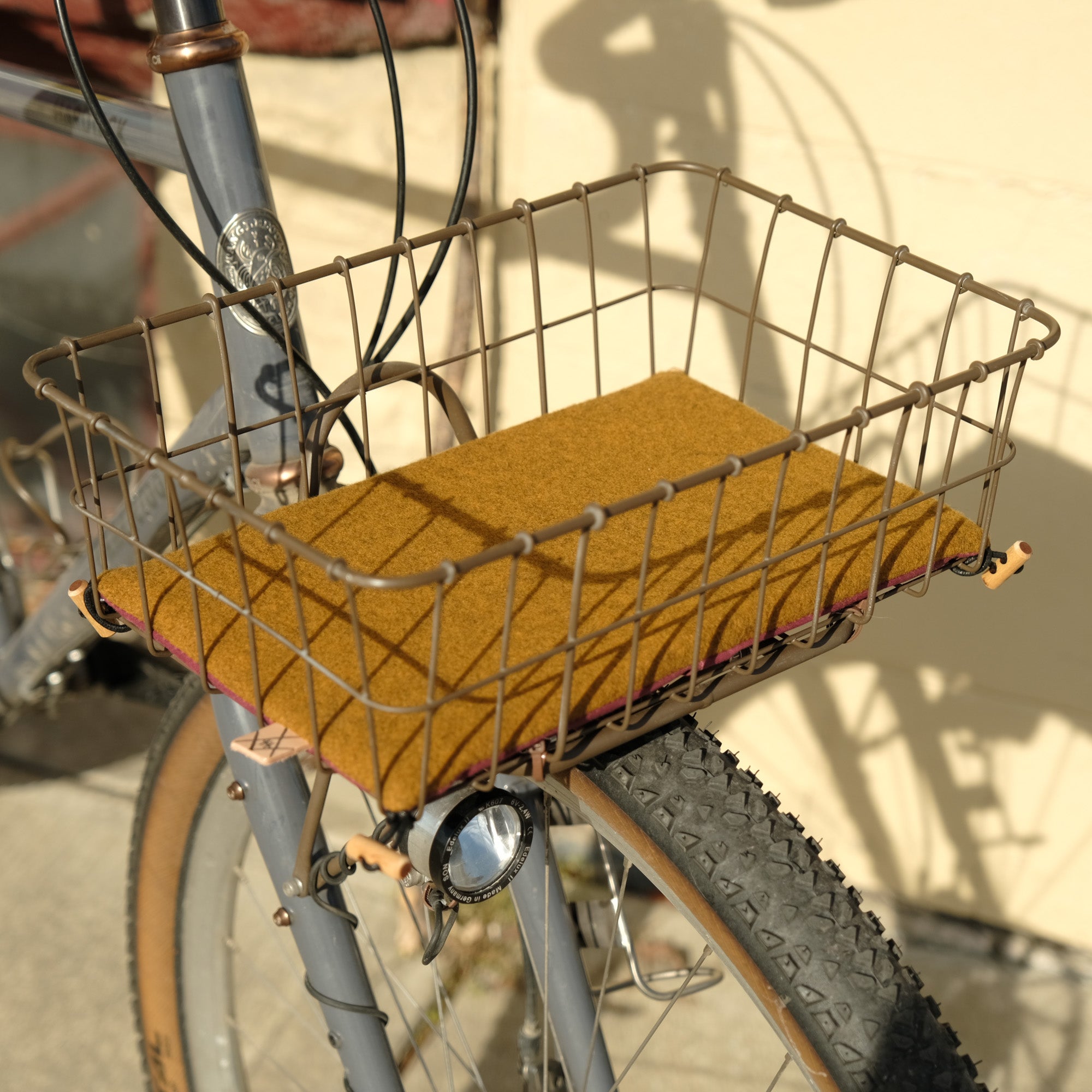 Pat Mat (Mustard Wool/Burgundy)